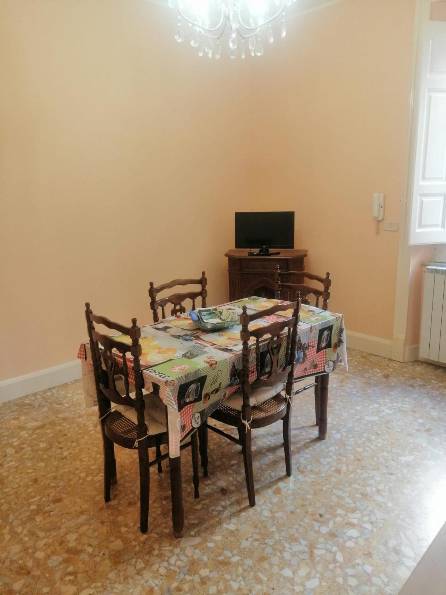 Casa Vacanze Miriam Randazzo Bagian luar foto
